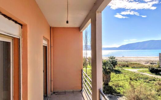 Apartment on the beach in Vlora