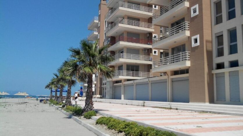 Beachfront apartment for sale in Vlora