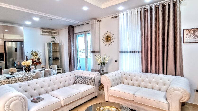 apartment for sale in vlora main boulevard