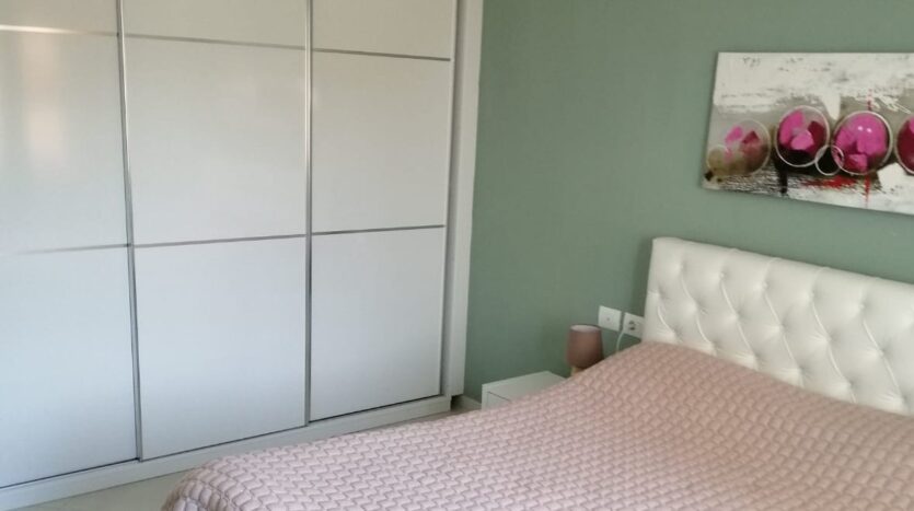 Apartment for sale in Vlora on the promenade.