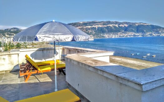 Beachfront apartment in Vlore