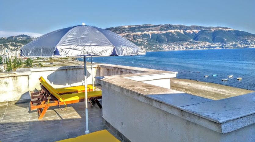 Beachfront apartment in Vlore