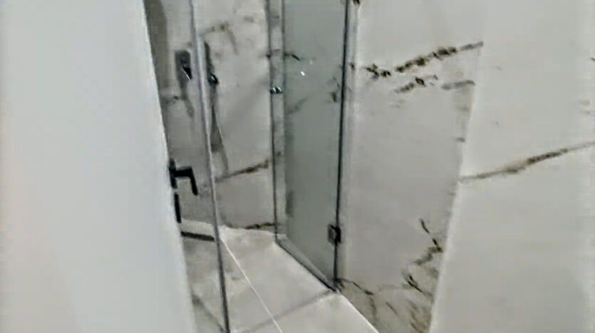 New Vlora real estate for sale