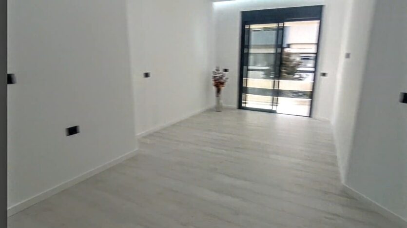 New Vlora real estate for sale