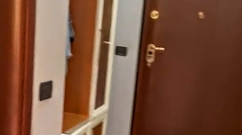 Beachfront apartment for sale in Saranda