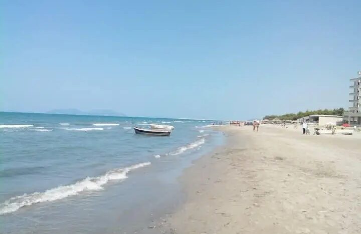 Beach studio apartments for sale in Vlora