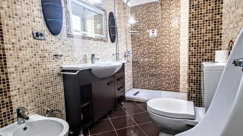 Four bedroom apartment for rent in Vlora