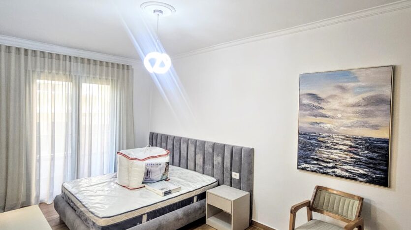 Rent two bedroom apartment in Vlora