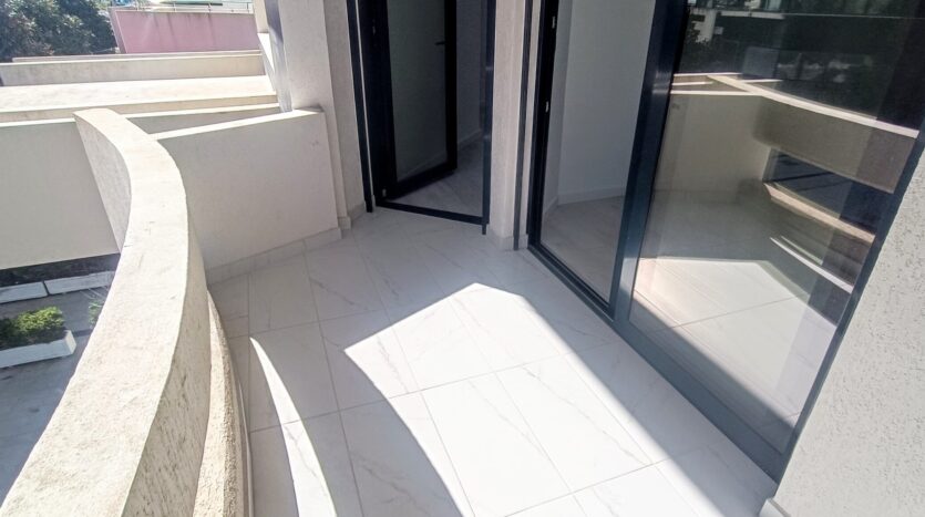 One bedroom apartment for sale in Vlora next to the beach