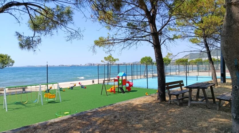 Front sea view apartment for sale in Vlora