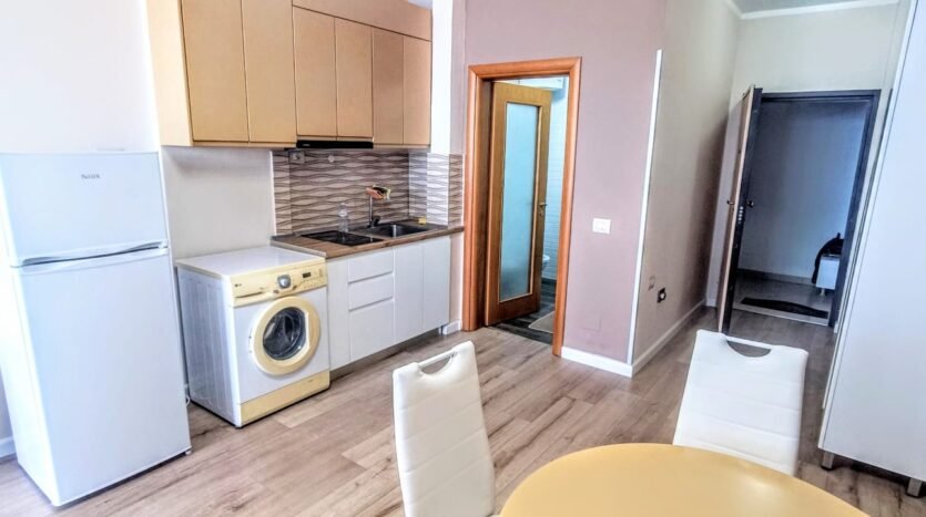 Sea view studio apartment for sale in Vlora