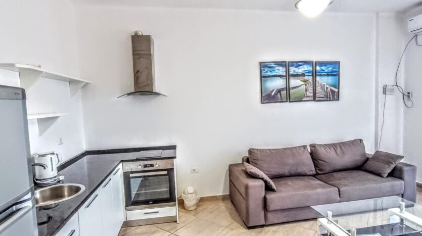 Front sea view apartment for sale in Vlora